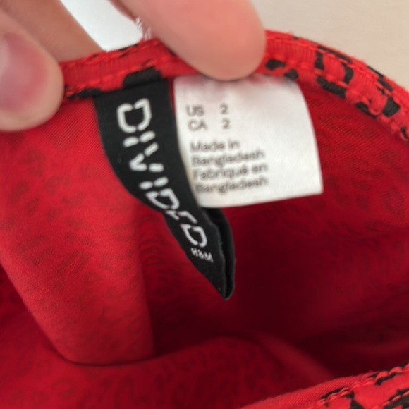 H&M red bodycon mini dress - Picture 2 of 3